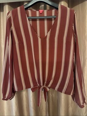 GUESS Women's Rust and Cream Striped Tie-Front V-Neck Blouse